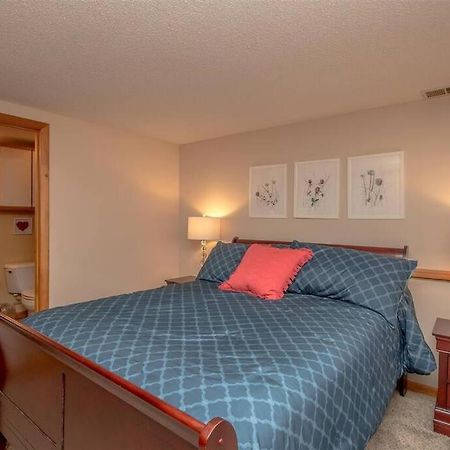 شقة Relaxing Riverside Retreat - Storyland, Attitash, North Conway بارتليت المظهر الخارجي الصورة