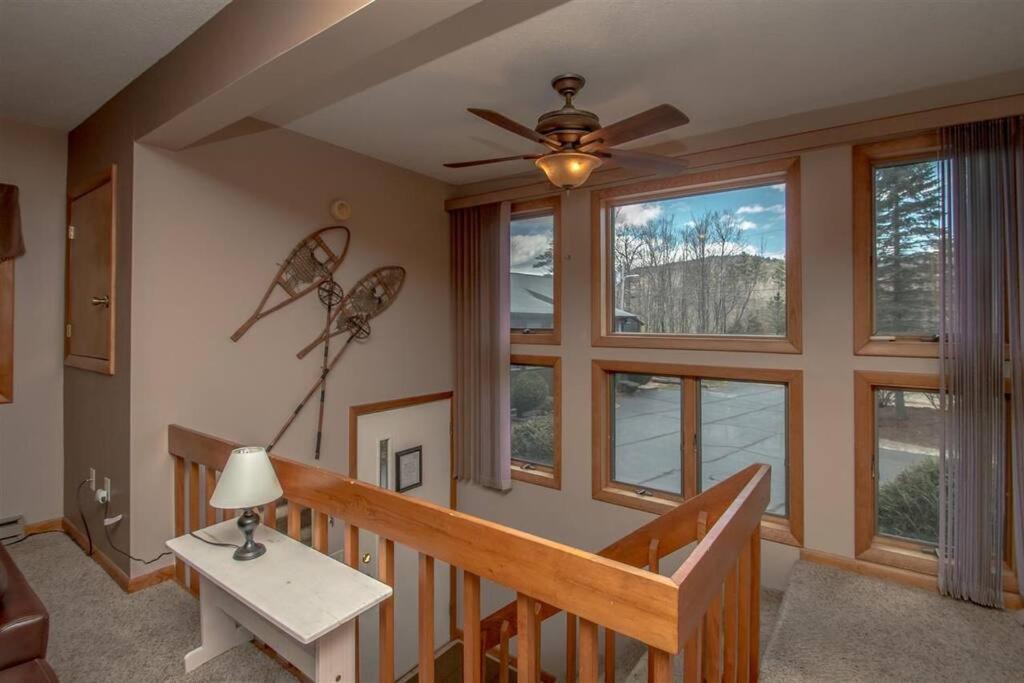 شقة Relaxing Riverside Retreat - Storyland, Attitash, North Conway بارتليت المظهر الخارجي الصورة